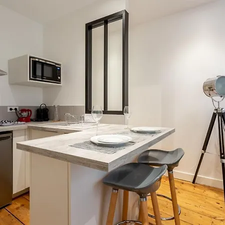 Jazz - Paul Louis Lande Apartment